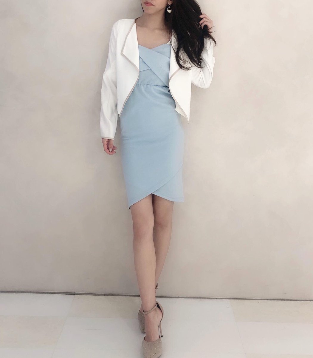 DelylenoirMiya's tweet photo. ワンピース×ジャケットのスペシャルセットコーデ💙

https://t.co/NmkQ28jyUj

#delylenoir
#デイライルノアール 
#fashion
#ootd
#code
#コーデ
#ファッション
#spring
#springfashion
#white
#saxblue
#blue
#ワンピース
#onepiece
#ジャケット
#jacket
#バイカラー
#配色 https://t.co/s2qGnRaeX4