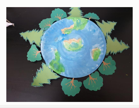 geemelbee's tweet photo. Earth Day 2020- posters drawing @TKGStweet #gemscomingtogether #GEMSpreciousplanet @Ramadevi2020 https://t.co/4Xao3kDFAP