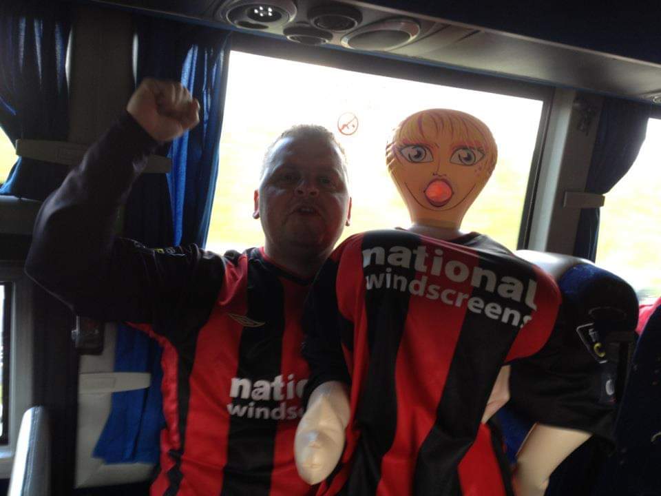 amillarlfc's tweet photo. Sligo away 2012. What a trip 😂🍻🖤♥️⚽ #setantacup https://t.co/0Rk877BYew