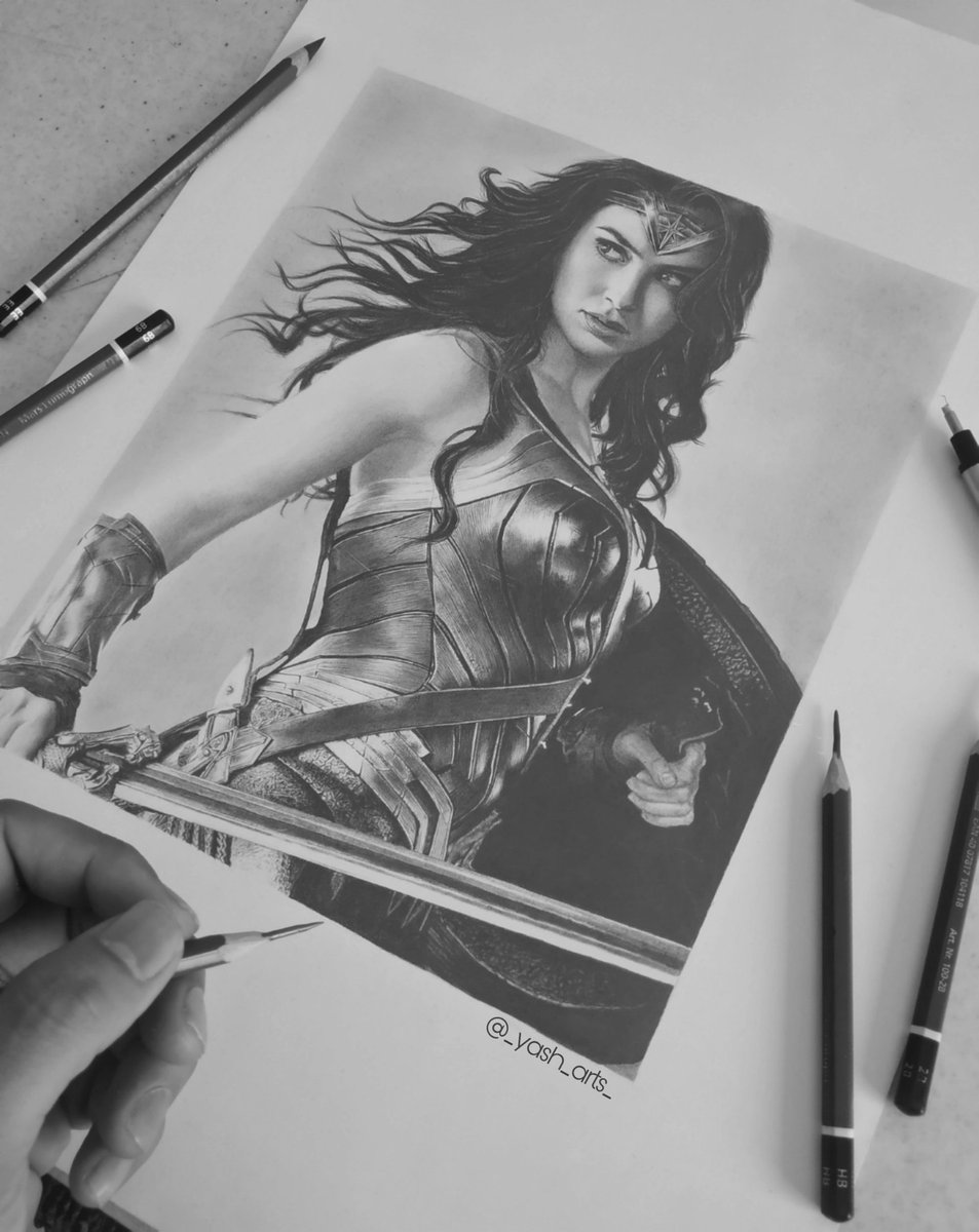 _yash_arts_'s tweet photo. @GalGadotWWFans im a big fan of @GalGadot ma'am please retweet my artwork tribute for her.. let her see it.. love from india ❤️😇✌🏻 https://t.co/OxiFYdEcg8