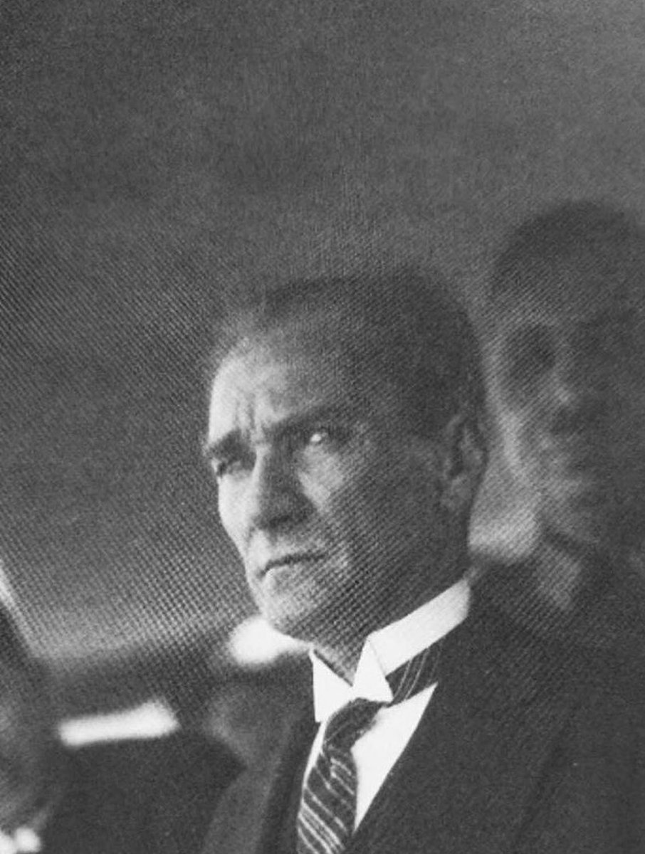 Seni sevmeyeni sevmeyeceğiz.