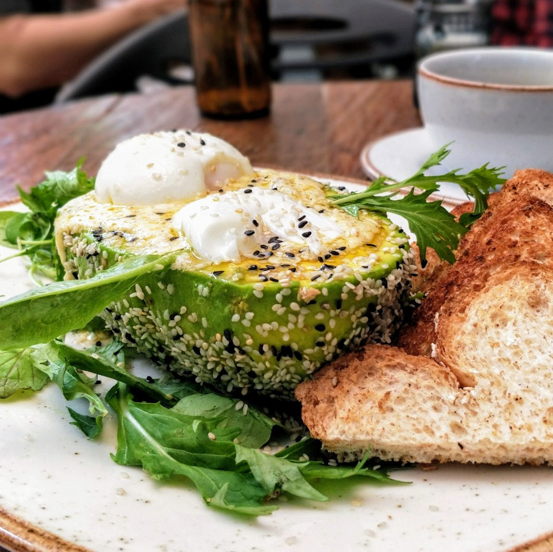 Throwback to returning to this restaurant about 20 times to eat this beautifully named avocado-based wonder whilst I was in Medellin, Colombia. It was called "aguacate encrostado" (encrusted avocado) and I was in the city for a day. Jokes. Or am I? #getgreedy #TBT