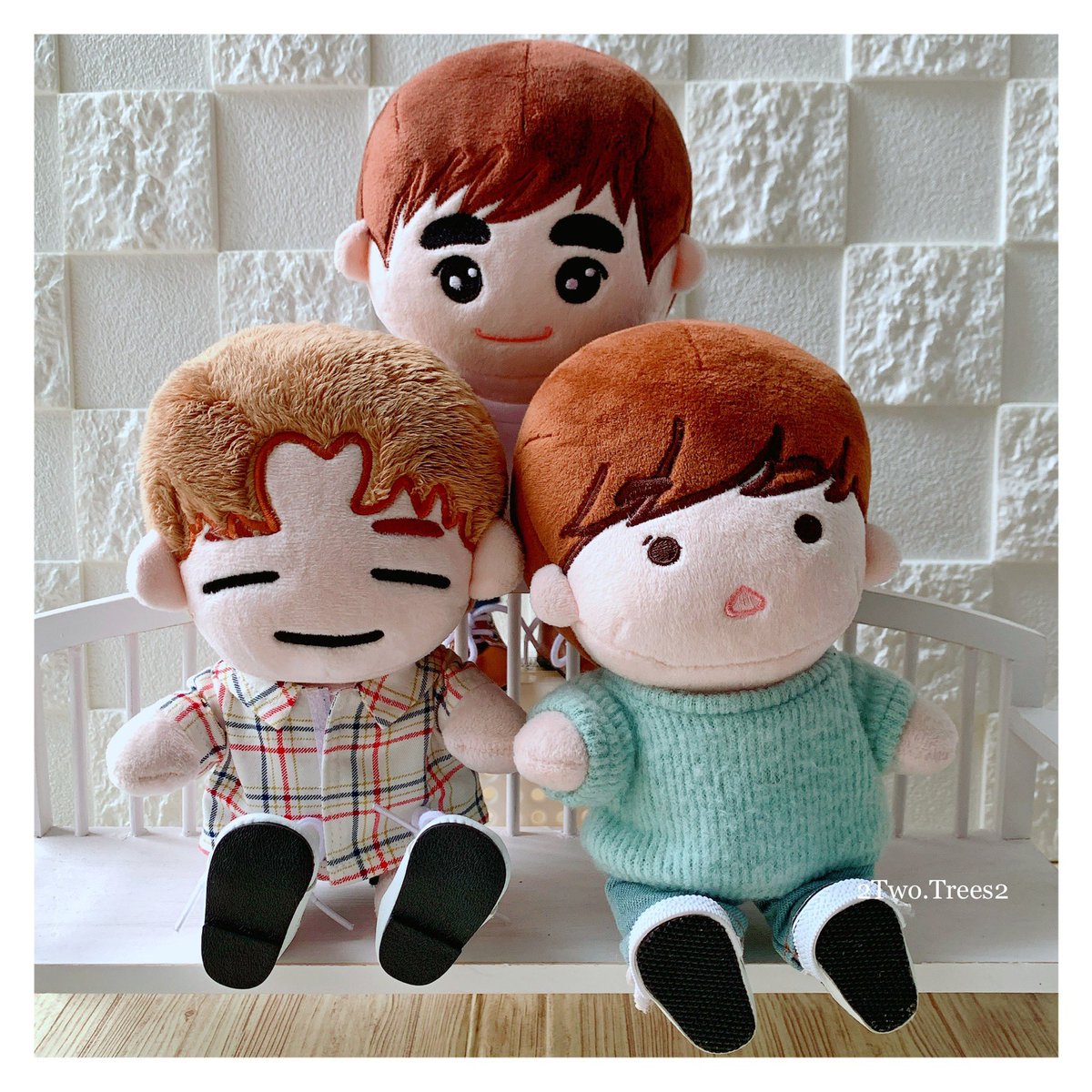 jlml718's tweet photo. #2PM #CouchTalk Doll version. They are never good at ball games. Maybe next time they should play βLaundry Basketballβ and get a better chance of scoring π€£ #JUN_K #μ€μΌμ΄
#NICHKHUN #λμΏ€ #WOOYOUNG #μ°μ #μΉ΄μ°μΉν ν¬ #2pmDolls #2TwoTrees2
Tweet 1 out of 2 https://t.co/UJRUXI8tYk