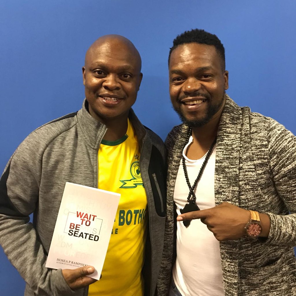 HoseaRamphekwa's tweet photo. Seated well neh?
@Mashata_
#WaitToBeSeated
#WorldBookDay https://t.co/sLMK1SYyQT