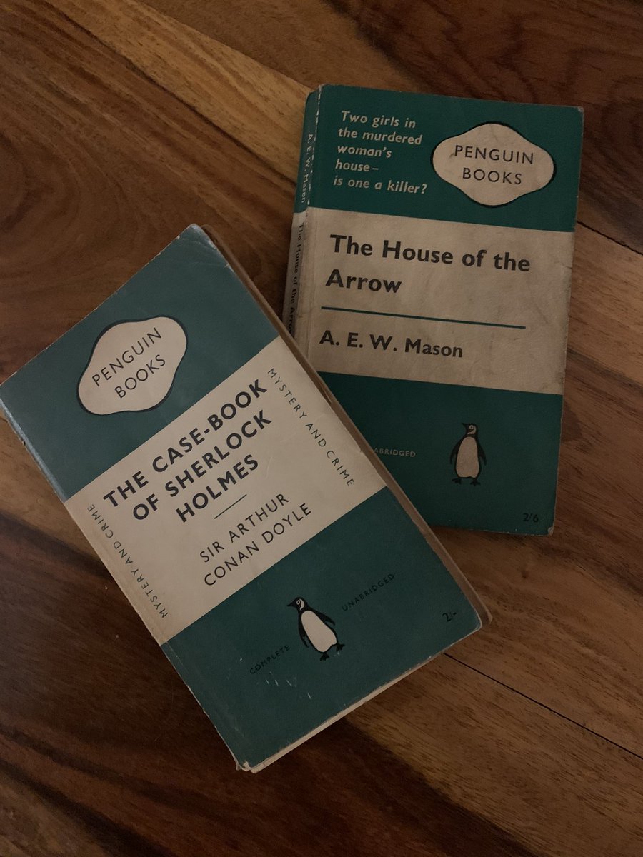 I don’t know if this is going on everywhere but my in my local area book boxes have started to appear... I found these beauties hiding in one. Big thanks to stranger ❤️ #kindness #reading #lovebooks