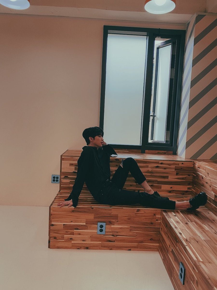 업텐션(UP10TION) tweet media