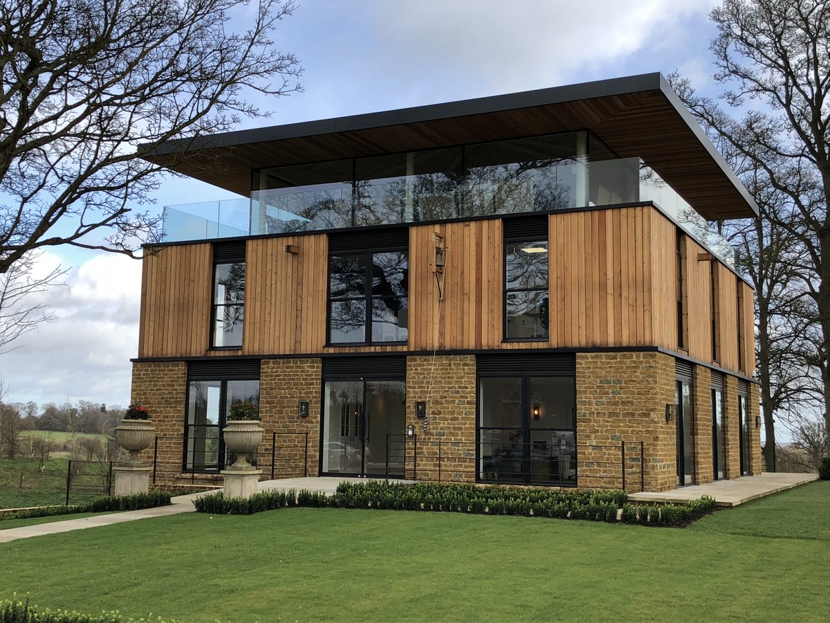 BoavistaWindows's tweet photo. [Thinking Ahead] Designing an #office building? Check out our new blog post and learn 5 reasons to use @BoavistaWindows in your new office: https://t.co/ml02nrHVKO
#ThinkAhead #thinkBoavista

#sustainabledesign #architecture #windows #fenetres #ventanas #janelas https://t.co/MVJW9gBWau