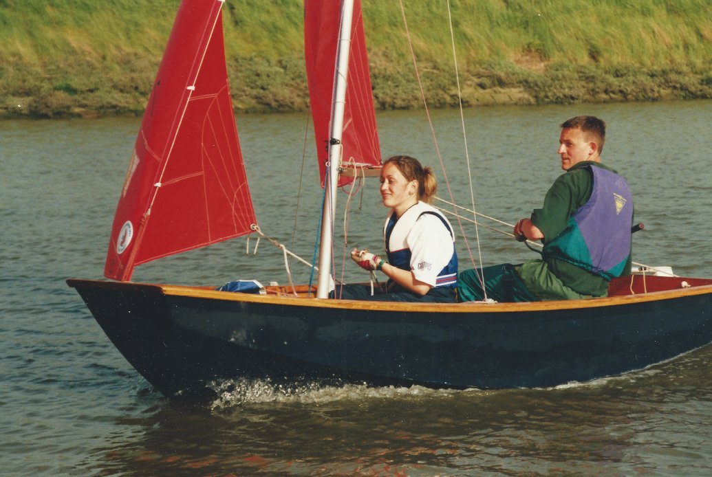 EyottSailing's tweet photo. #ThrowbackThursday so why not pop over to Facebook for more new pictures ? https://t.co/g2R9IXJA8D
@CoastalGuideUK #ryaeast #swf @SWFYC @UpRiverYC some of your members are there ! #throwbackpic https://t.co/QOgHeekfg2