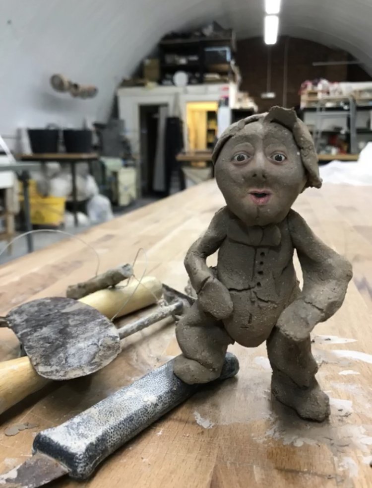 Meet quizmaster Clayton Pots. He'll be hosting our Pottery Quiz from tomorrow on our Instagram stories. It’s going to be interactive and we’ll post a round of questions every morning at 10am. Free and open to all! instagram.com/thekilnrooms/