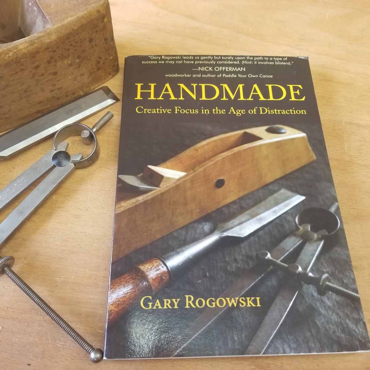handtoolbookreview on Twitter: