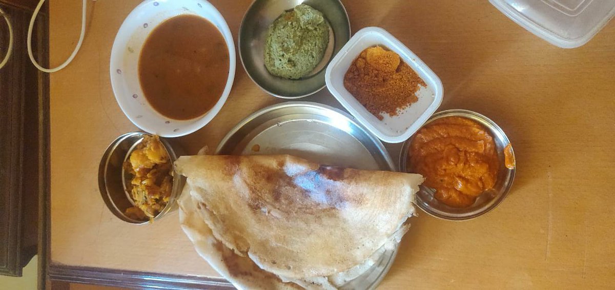 These were some regular meals that we had. 1) Dal Batti. 2) Rass and Dhokla. (IT dish for gujus)3)Dosa with diff. chutneys.4) Dal Makkhni and Naan. (rice also)
