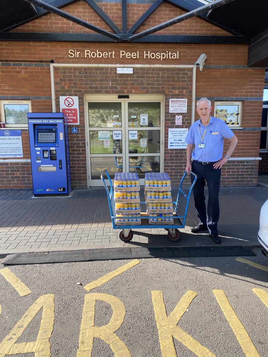 Thank you to compass group for our delivery of orange juice to SRP and SJCH, what a lovely refreshing treat for our staff!! 🍊🍊🍊 #UHDB ⁦<a href="/UHDBTrust/">University Hospitals of Derby and Burton NHS FT</a>⁩ #teamuhdb #conmunityhospitals