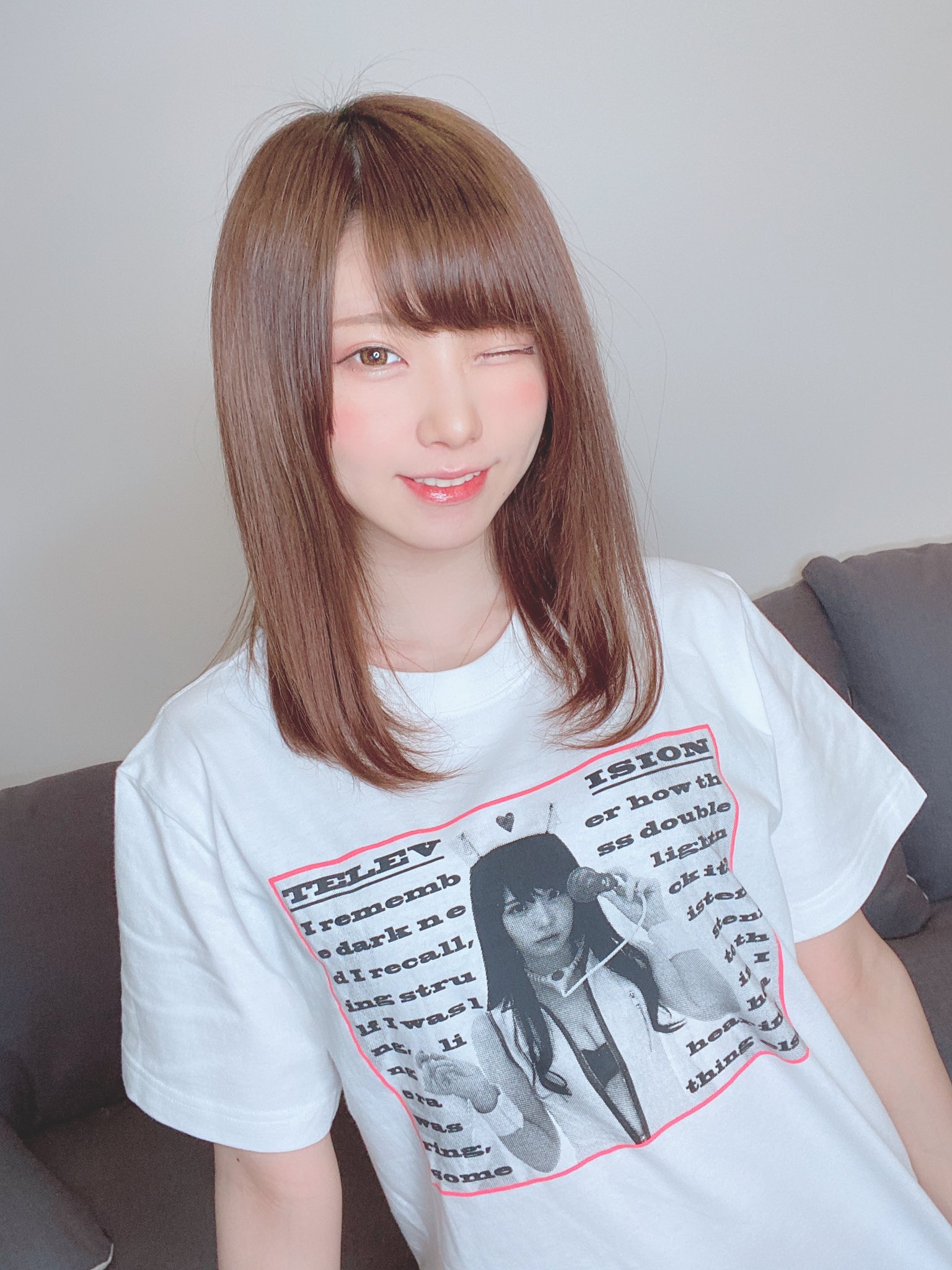 画像,【お知らせ】えなこ×「everytokyo」第三弾コラボのTシャツの受注が開始されました！夏に向けて是非ゲットしてくださいね(*⁰▿⁰*)私とお揃いにしましょー…