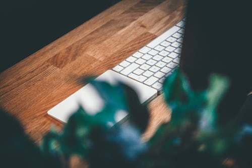 ChansaEN's tweet photo. Have new employees to onboard in this #RemoteWork world? Try these 5 tips to create a memorable experience at a distance. #WFH #HRtech https://t.co/E7CrPl70iA https://t.co/iDX9UyWg9G