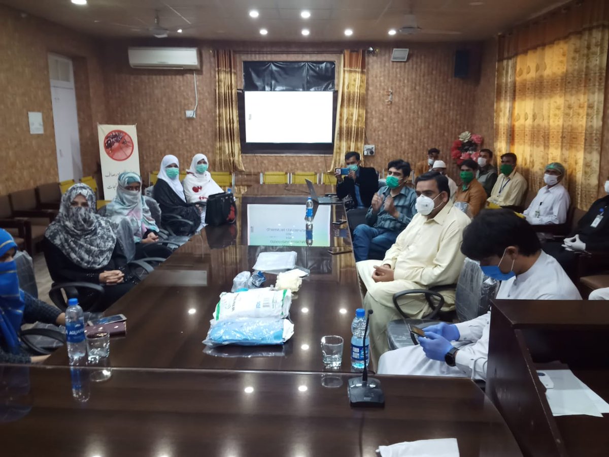 Nisarnabeel1's tweet photo. Social distancing is an important response to the pandemic, but we need to ensure that it does not become social isolation or alienation, particularly for the vulnerable groups of our society.
#ARARCoronaSaviours 
#ARARServingHumanity 
#COVID19 https://t.co/tdgGwnK0Ii