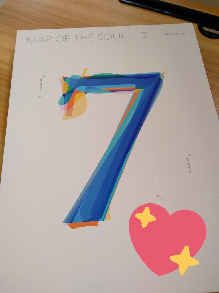 Octamiss_7's tweet photo. Finally! I'm so happy!!! After working so hard and being calm even and waiting for quite a long time, I finally have this😭😍💜
Everyone told me that I wouldn't get this album but I had a little hope and faith 🙏
Thank you #BTS #BTS_OF_THE_DAY  #MapOfTheSoul7 #방탄소년단 https://t.co/1EPab3huWy