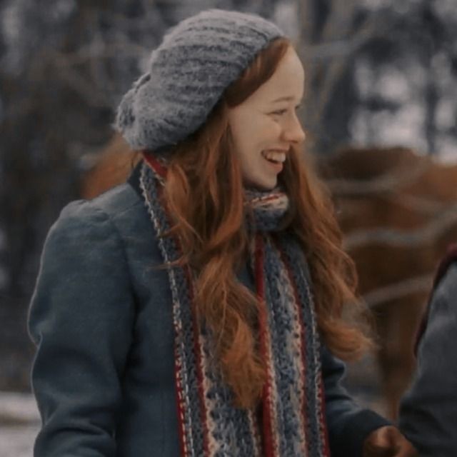 Anne Shirley Cuthbert as Autumn  #renewannewithane