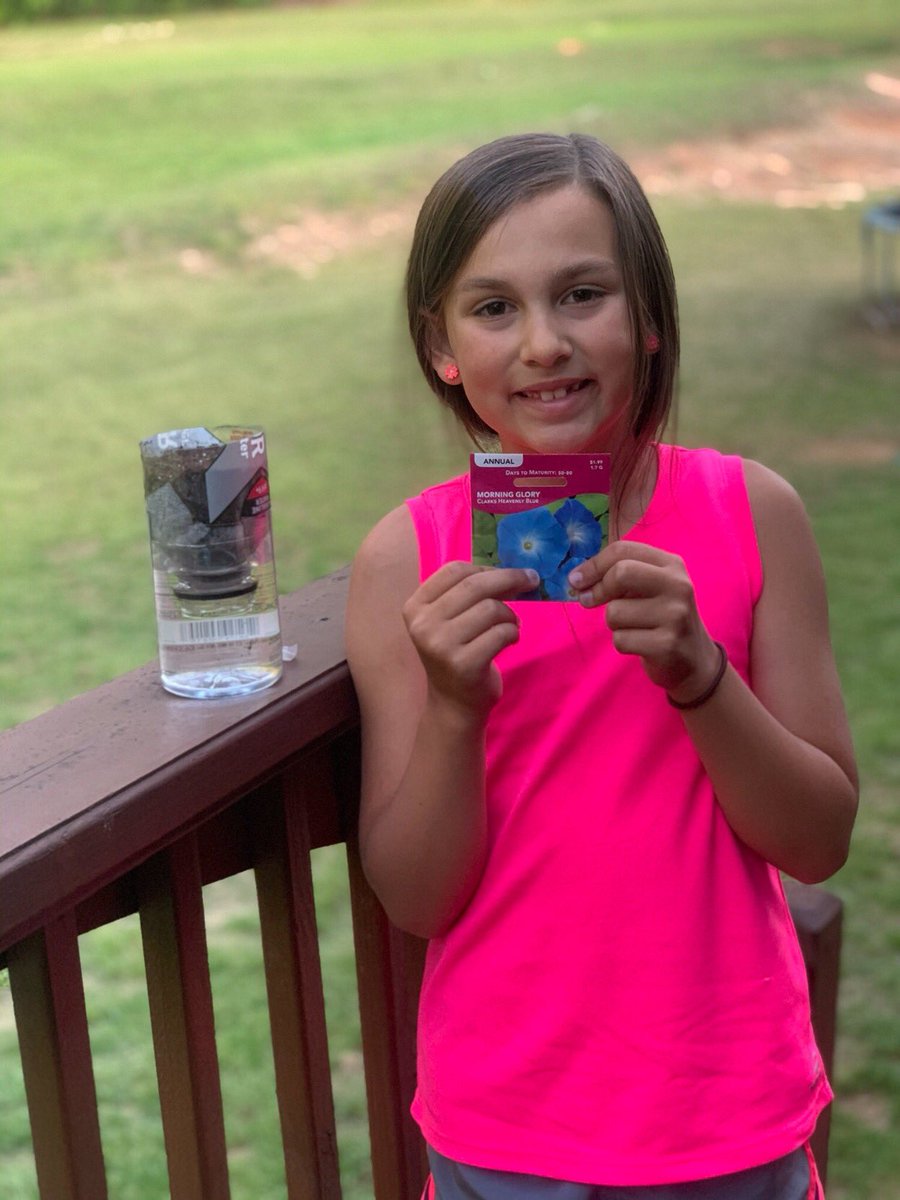 Stacy Pitts (@vaughanstemlab) on Twitter photo Allie made a self-watering container for the marigolds she planted! Amazing job, Allie! ā¦<a href="/VaughanRockets/">Vaughan Elementary</a>ā© Allie made a self-watering container for the marigolds she planted! Amazing job, Allie! ā¦<a href="/VaughanRockets/">Vaughan Elementary</a>ā©