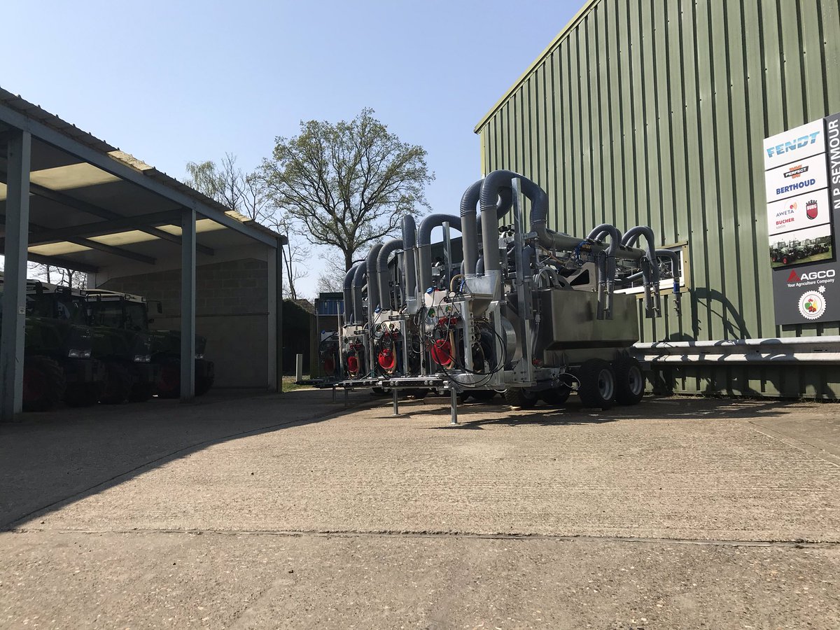 npseymour's tweet photo. 🍓 One of our bespoke manufacture #TableTop #StrawberrySprayers is now on its way to Sweden! 🇸🇪 
This will spray 6 rows, hydraulic lift &amp; fold boom, our design drop tubes, under cannons and air assisted crown nozzles. 🍓
#NPSTableTopSprayer #BespokeSprayer #SprayerManufacturer https://t.co/aanNPIx2gA
