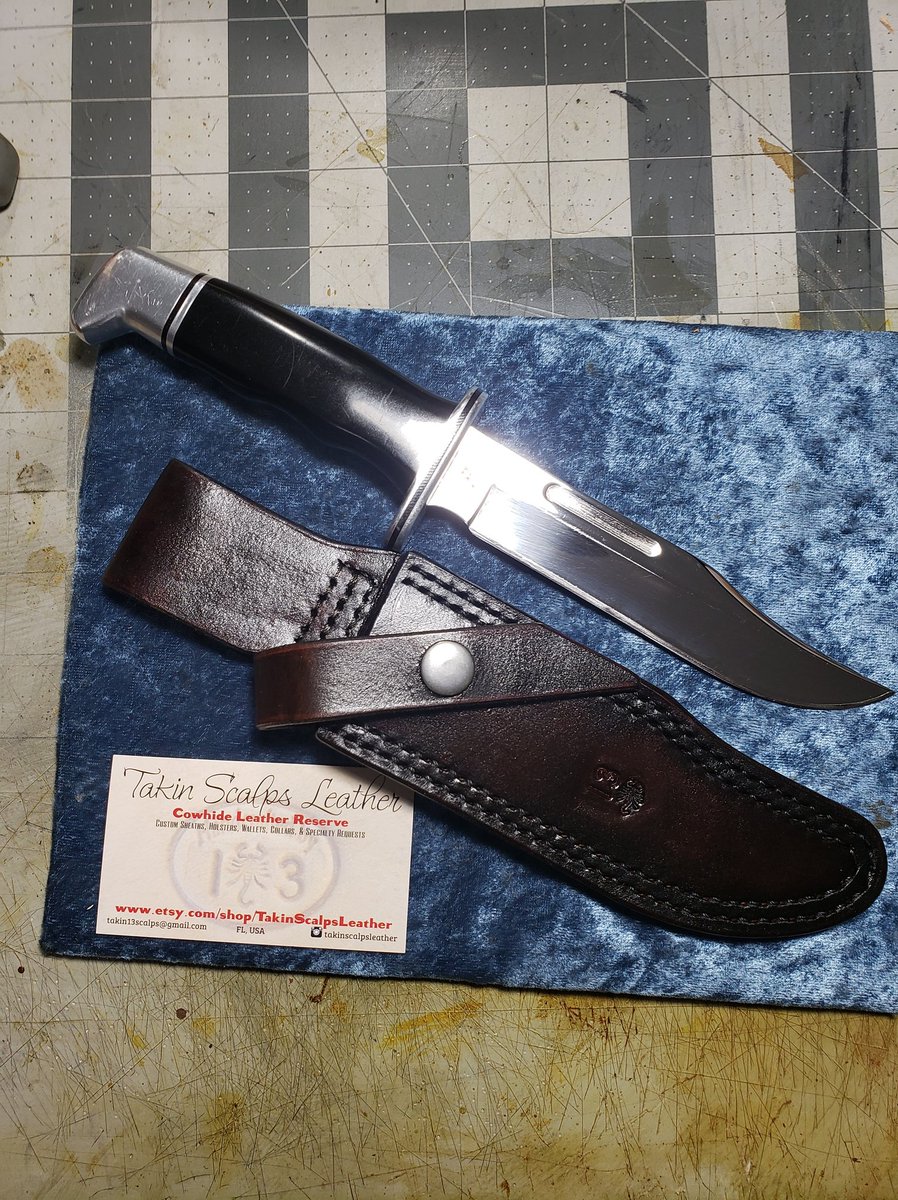 TAKIN_13_SCALPS's tweet photo. Thick double stitched Buck 119 sheath #bushcraft #bushcraftknife #everydaycarry #buckknives #buckusa #buck #buckknife #buck119 #buckknife #camping #outdoors #fishing #camping #leather #leatherwork #leathercraft #leathersheath  #survival #survivalist #edc #edcgear #edccommunity https://t.co/N4uzdg6ttv
