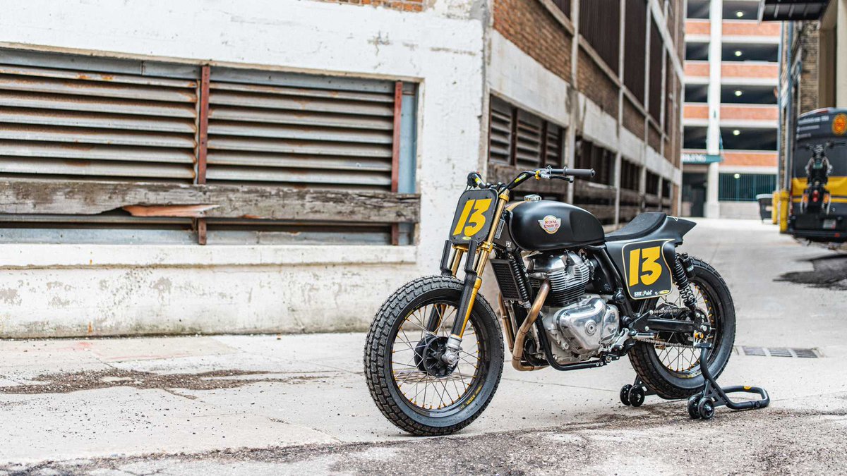 Four women selected for the Build Train Race program and they have completed their Royal Enfield Interceptor 650 Flat Tracker bikes
#royalenfield #mrc  #flattrack #racing