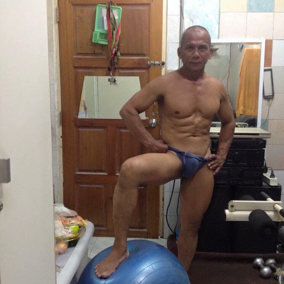 pookyjang2016's tweet photo. การออกกำลังกายยังจำเป็นกับคนทุกวัยเสมอ https://t.co/QF6SSn5Z1Y