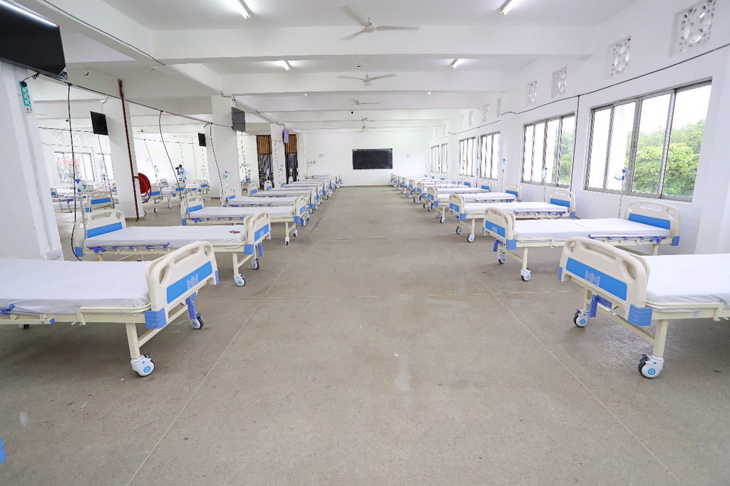The centre will be handling mild &amp; moderate #COVID19 cases while the critical cases will be handled at the Coast General Teaching and Refferal Hospital. We also launched four ambulances with critical care capacity that will be dedicated for transfer of Covid19 patients only. 2/3