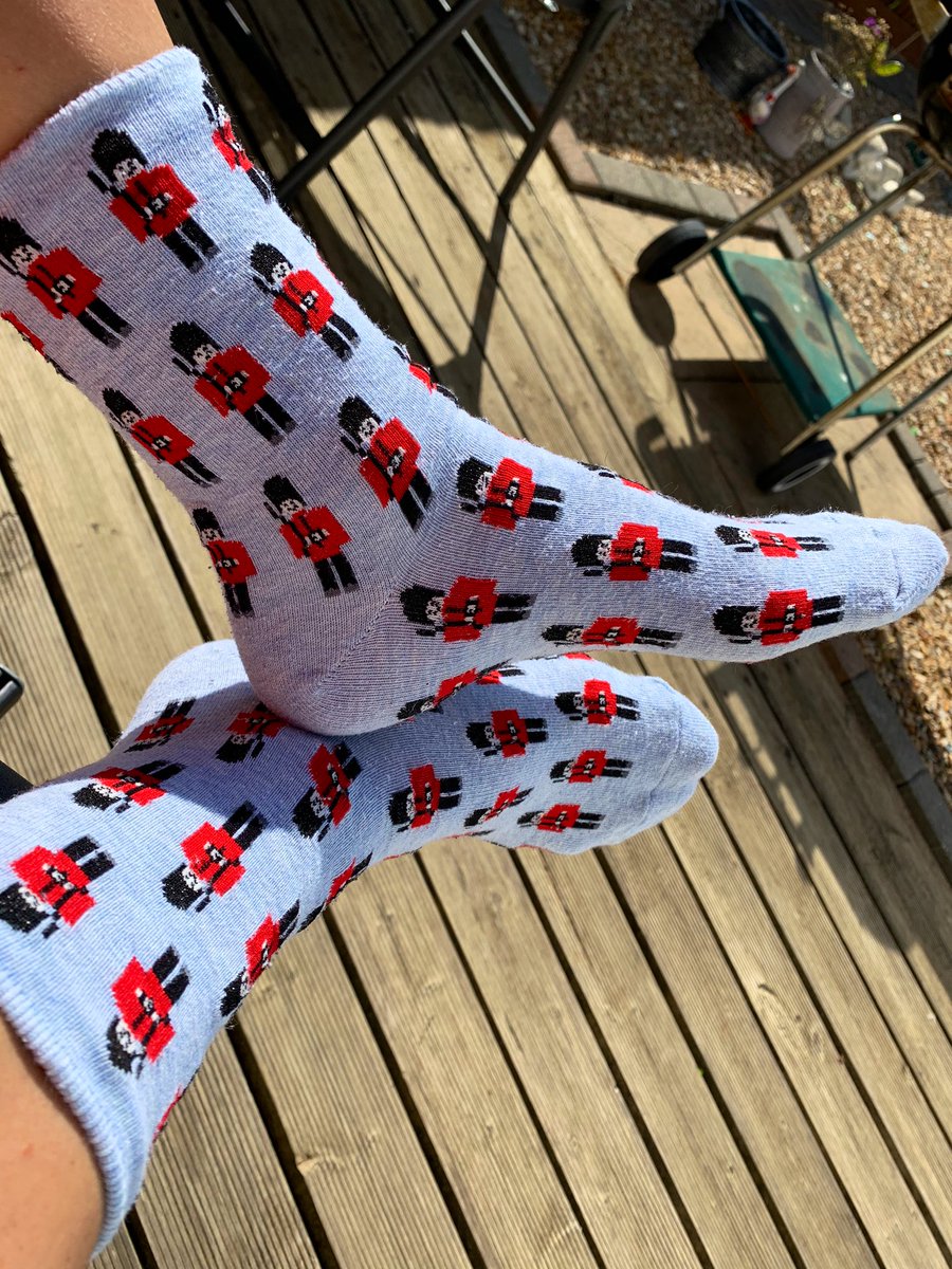 jade_bell14's tweet photo. Happy St Georgeโs Day ๐ด๓ ง๓ ข๓ ฅ๓ ฎ๓ ง๓ ฟโค๏ธ
#SockDown #DayThirtyTwo #FocusPositive #StGeorgesDay https://t.co/QCLi1RWe32