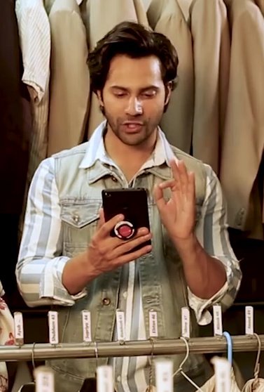 VWellwishers's tweet photo. Meme boy @Varun_dvn

#HappyBirthdayVarunDhawan https://t.co/c0NwAxa7x4