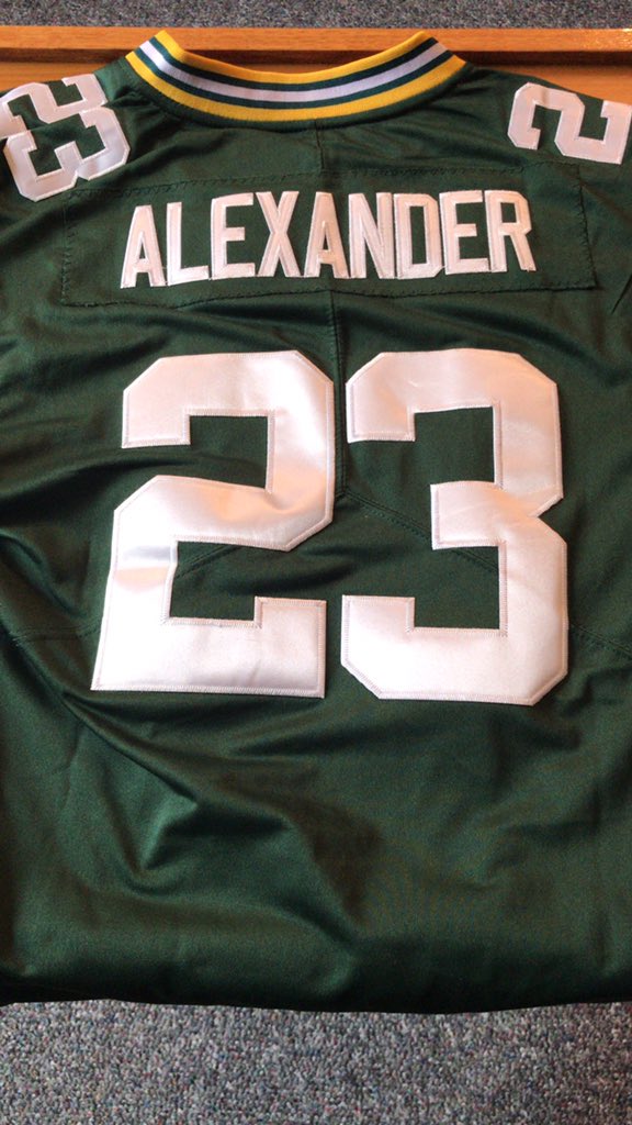 JLisella12's tweet photo. Draft Day #WeNeedAWR https://t.co/ZyI2JK3Y6L