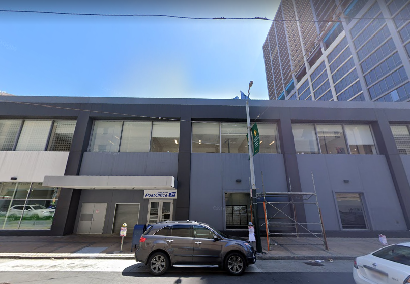 2. But one source of funds could be the USPS' real estate empire. The post office is the one of the largest property owners in the country and much of this property is both extremely valuable and highly underuitilized! Right is 42nd Street NYC; Left is a block from Twitter HQ SF.