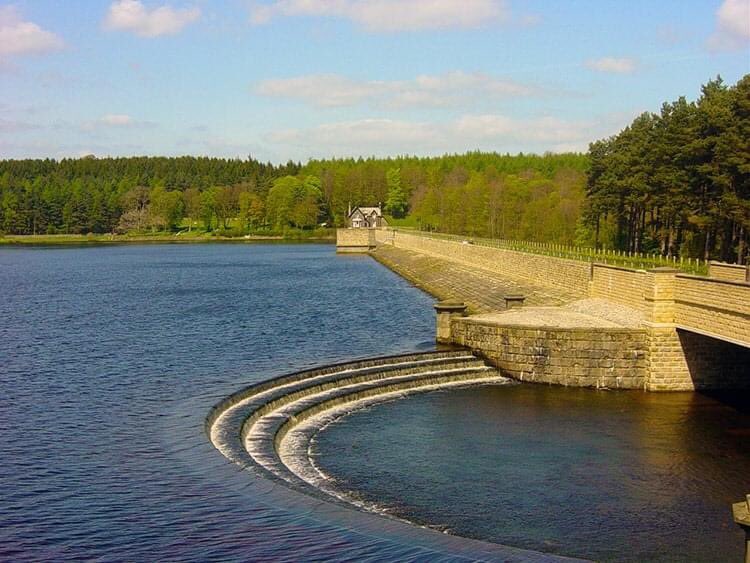 Fun Fact Of The Day #2

Fewston Reservoir holds around 3.5 million cubic meters of water.... which is equivalent to roughly 22.75 million baths or, perhaps more aptly for us, 59.5 million kegs of beer!!!