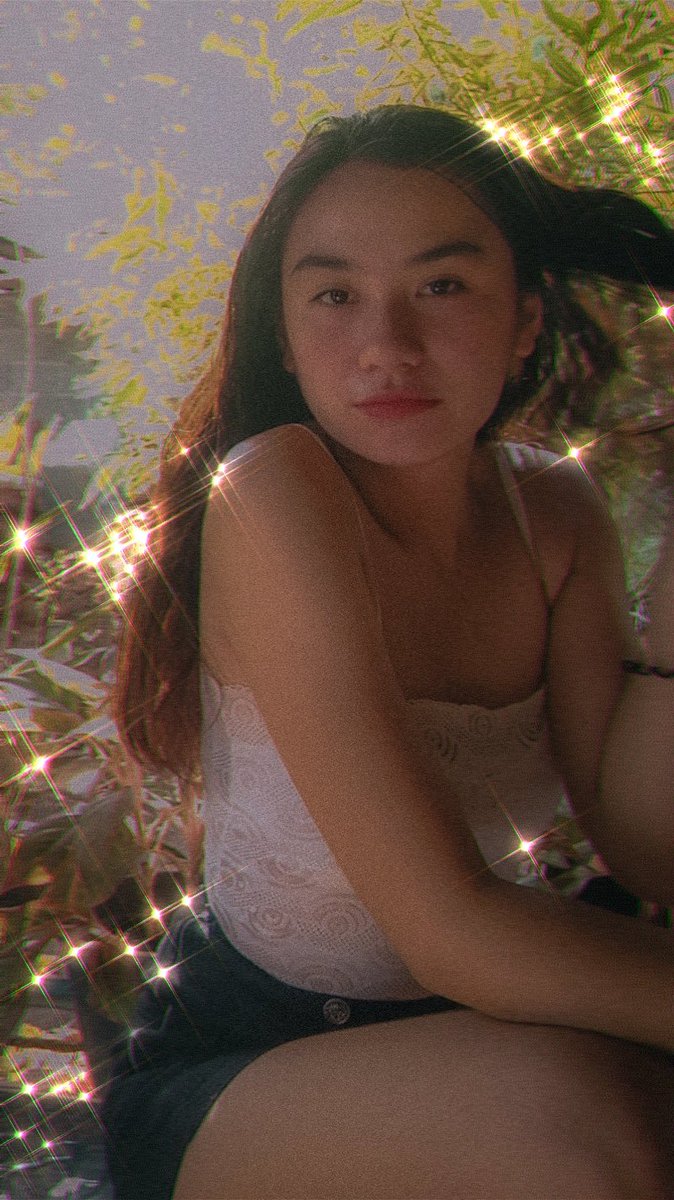 isabeelleeaa's tweet photo. Pang wallpaper niyo guys. 😂 Char ra. HAHAHAHAHA https://t.co/6GjnGePA1A