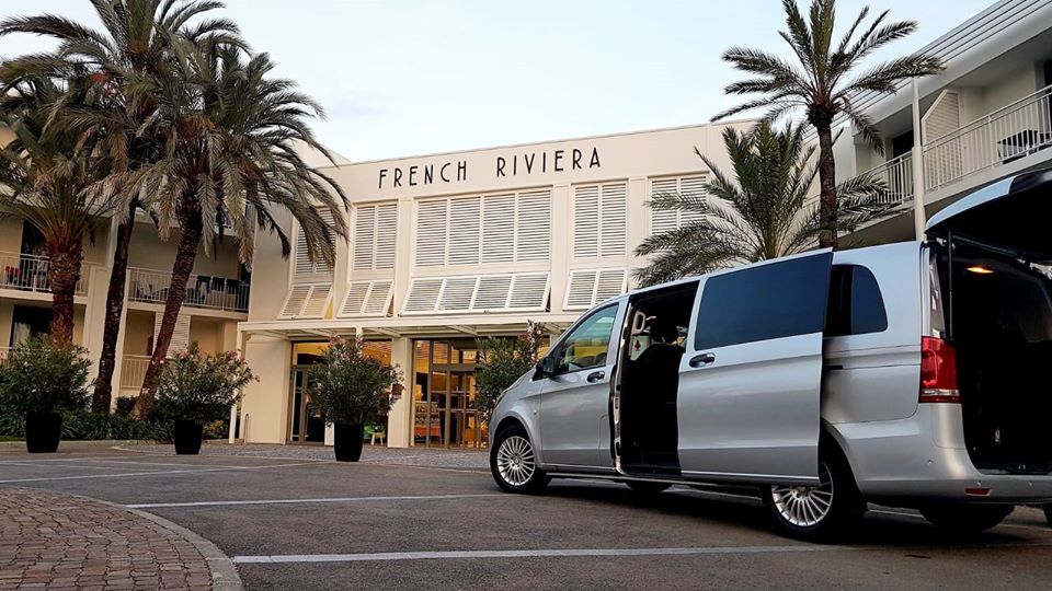 JamTransfer's tweet photo. When you hop off a plane your priority should be getting your holiday started as quickly as possible 😊🚘

Stay safe &amp; stay home and we will be there to ride you again ✈️👍
https://t.co/2iPyFjhCIU

#Nice #CotedAzurFrance #CotedAzur #minivan #Mercedes #travelphotography #travelpic https://t.co/zGLS553W40
