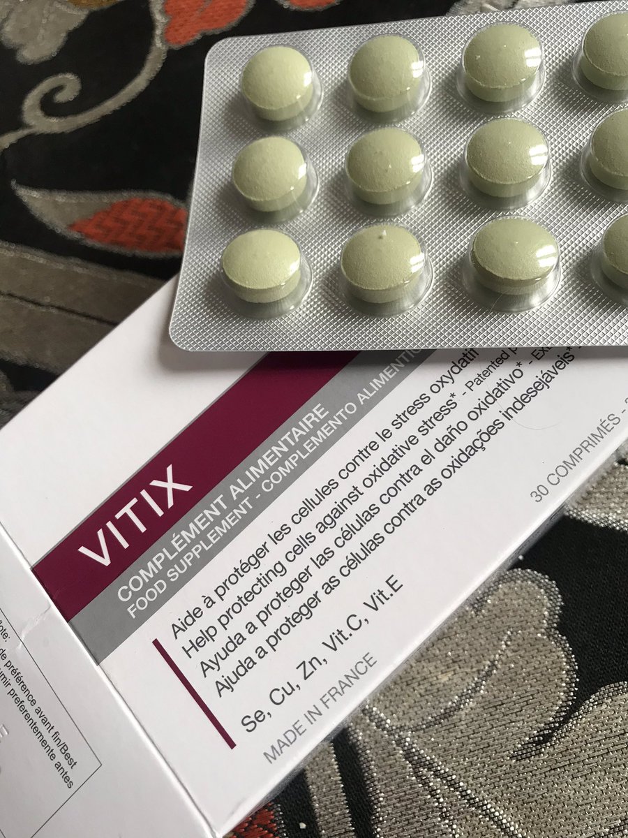 HansStephanie's tweet photo. Of cream, special pills, narrowband uvb exposure and when possible, mild exposition to sunshine. I am hoping to get a bit more of these small color dots in the next few months. . This is one month into this protocol #vitiligo #vitix #narrowbanduvb #repigmentation https://t.co/eB0BGcmJgq