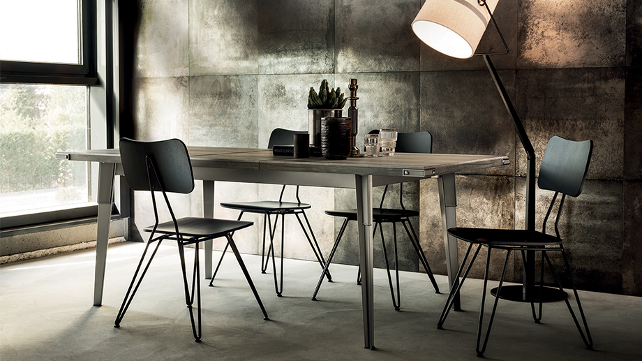 ScavoliniLondon's tweet photo. Looking for an urban dining table, look no further. Match it with your Diesel Workshop kitchen or let it standout amongst a more minimal look. #dieselliving #scavolini #diningtable #industrialfurniture https://t.co/gLB70zeRBM