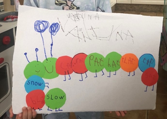 BsVfoundation's tweet photo. Phonics activities are nice and fun. We learn as well as have fun with them all #WritingIsNice #PhonicsAreCool #BSV #CognitaWay @BritishValencia https://t.co/1HR4J78IOr