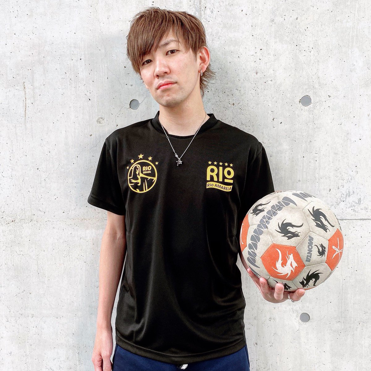 hellowin1007's tweet photo. フットサルブランドRIO AMARELAさんから2020ssのウェアを提供して頂きました⚽️
本当にありがとうございます🙌
@riofutbol_official
#RIOAMARELA
#RIO
#RIOBRAND
Brasil Futsal Style🇧🇷🇰🇷🇯🇵
#futsal
#Brasilstyle
#sports
#soccer
#football
#futbol
#japan
#2020
#2020ss https://t.co/a9T6OaNu9g