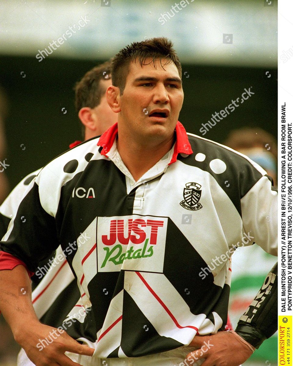 Joe_Bulmer's tweet photo. Thanks @coachkevanagh Now post 4 players that made you fall in love with the game @MartinONeill12 @corey_carty @Timmymorr @ArthurWDunne #NeilJenkins #ScottQuinnell #TheChief #RichardHill https://t.co/PxWzbOQRG2