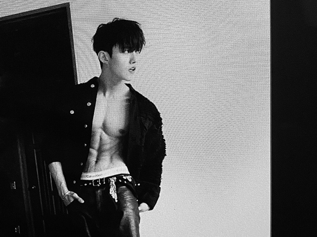 PENTAGON·펜타곤 tweet media