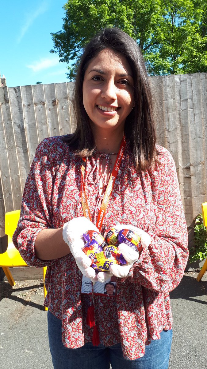 They are greeted by Carolina, who is giving out chocolate eggs for kids. It's her birthday today - happy birthday Carolina!