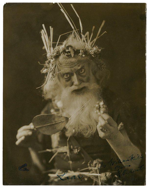 Robert B Mantell photographed as  #Shakespeare's King Lear, 1908.