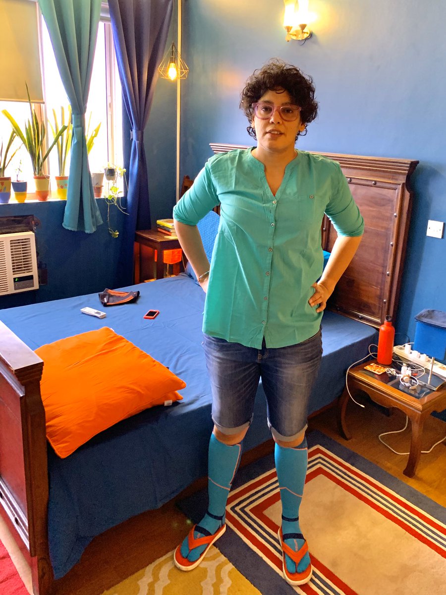 Dressed to kill fashion :)

I wear compression socks since I‘ve thrombosis &amp; sometimes life gives pain 🙃

It’s a good thing I’m under lockdown &amp; I can only embarrass myself virtually &amp; not in real life 😝

Pertinent to clarify since folks would think I’m such a footballer ⚽️😎