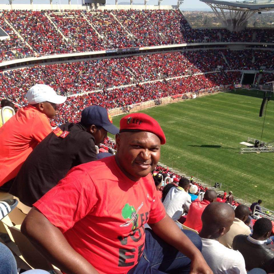 makadijoniza's tweet photo. When I joined @EFFSouthAfrica in early 2014, my colleagues & few people in my village were saying I will be dismissed from work for associating with EFF. My answer to them was that I'm ready for anything, If I'm crucified for what I believe in so let it be. #EFFThrowback https://t.co/3YmDsVziQE