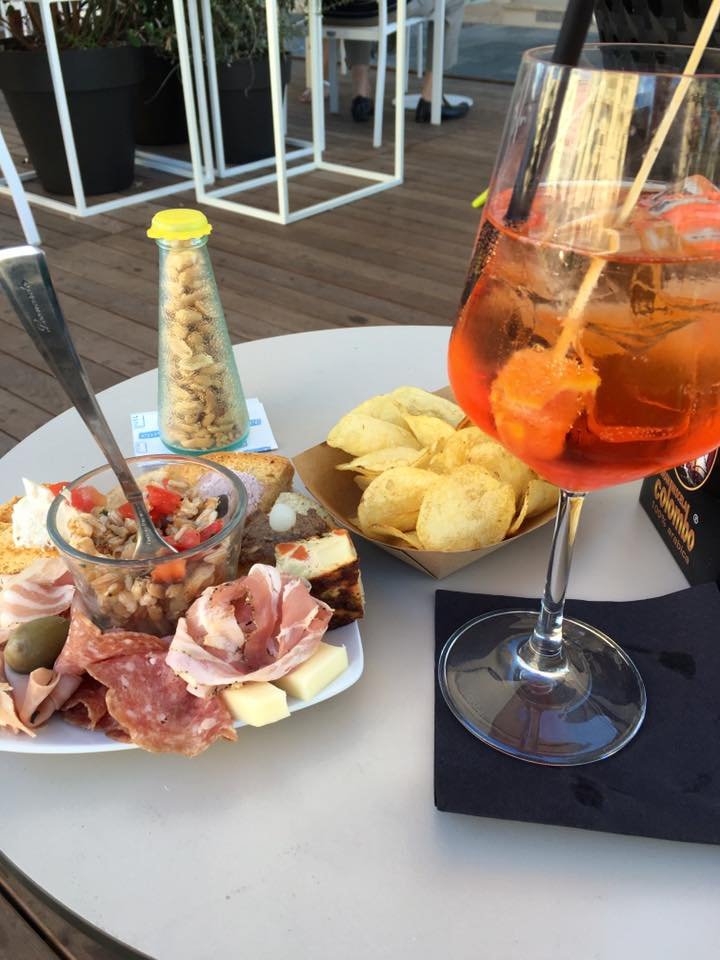 Jaehyun as aperitivo con lo Spritz- the most Italian thing ever- Spritz is great to drink on its own but often served with chips, cold cuts and cheese or every other kind of food- chill and laid back- a symbol of bonding w/ friends- kinda bitter and alcoholic- citrous