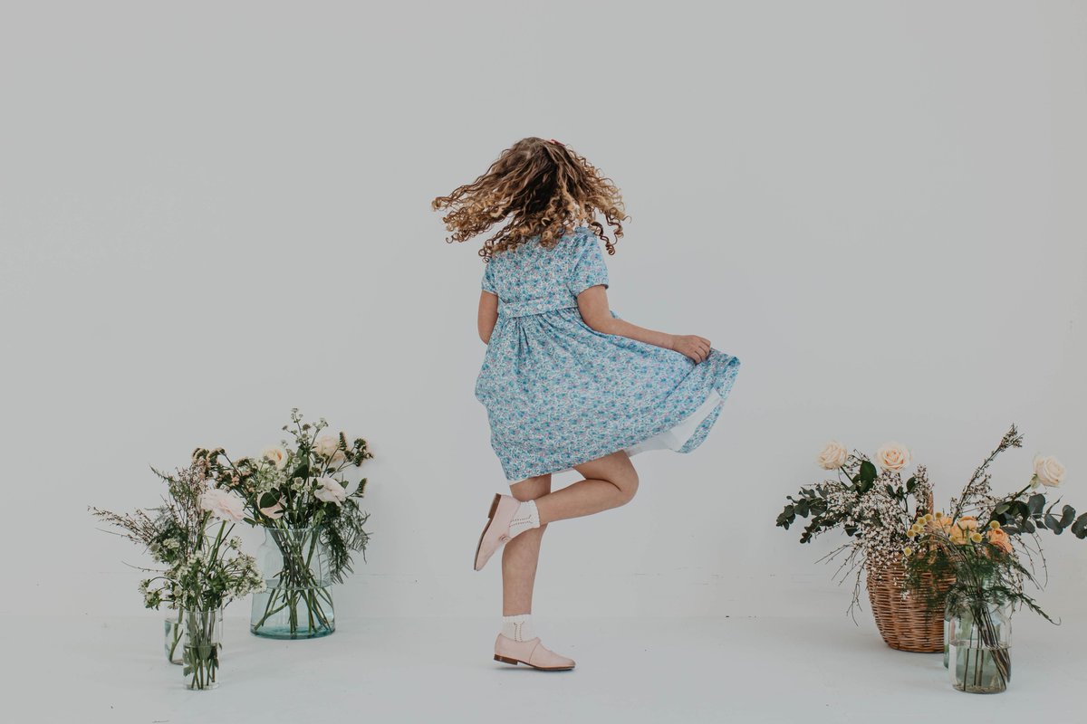 Usi_agency's tweet photo. 💥 How stunning does our Serenna look for @teteandcoco & @orkidsboutique 💥
.
.
📸 @lolajonesphotography
.
.
.
.
.
#usiagency #spotted #teamusi #letsgo #kidstalentagency #kidsthatmodel #childrenofinstagram #welldone #busybees https://t.co/41PPtopm97