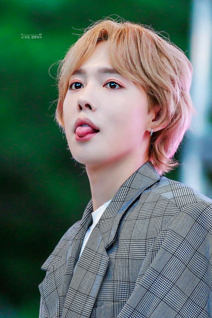 Cheeky prince  #REMEMBER  #JINU  #WINNER  #위너  @yginnercircle