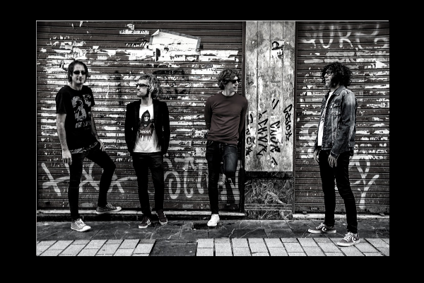 yotambiensoyind's tweet photo. . @messuraband estrena su cuarto #videoclip “Soma”, extraído de su aclamado y primer largo “Animal”.
#Novedades #Video #Nuevovideoclip👌 #Recomendamos #felizdiadellibro #YTSI
👇
https://t.co/eQIBPNKuZG https://t.co/SEo2XiAaTo