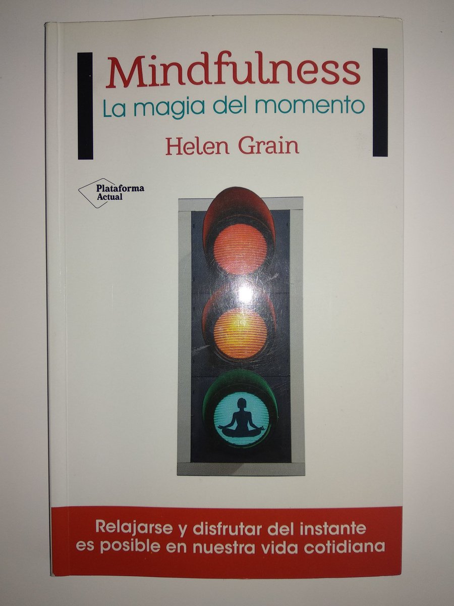 PastorArancha's tweet photo. Desde lejos pero cerca @ColBernadette nos sumamos al #TimbrazoBernadette en el #DiaDelLibro con el libro de una "grande" del #mindfulness @_Helen_Grain https://t.co/LUodCjmI5z