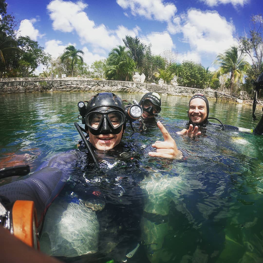 ORCATORCH's tweet photo. Be sure to bring OrcaTorch dive lights with you when you can dive next time!
#orcatorch #divelights https://t.co/eBq65DWIU5